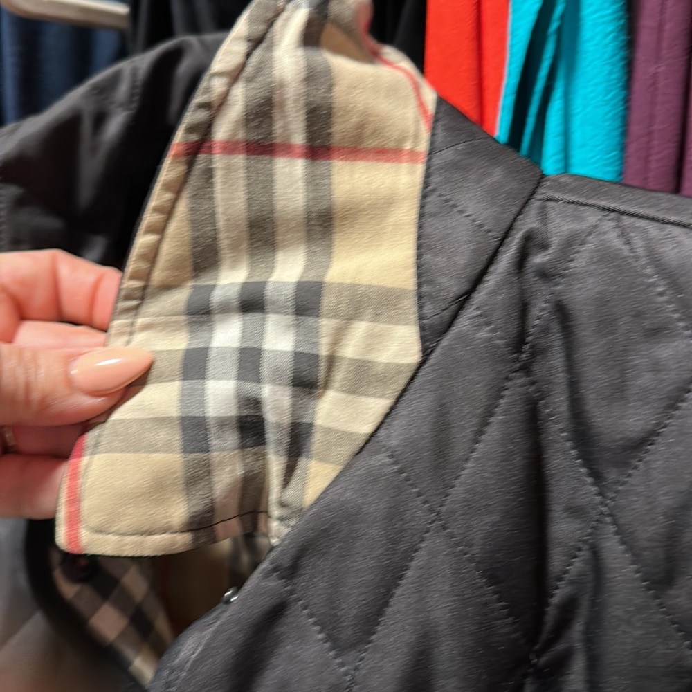 Burberry jacket - Picture 10 of 14